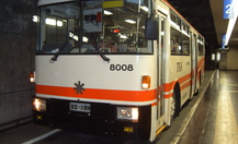 Tateyama_tunnel_trolley_bus_01_thumb